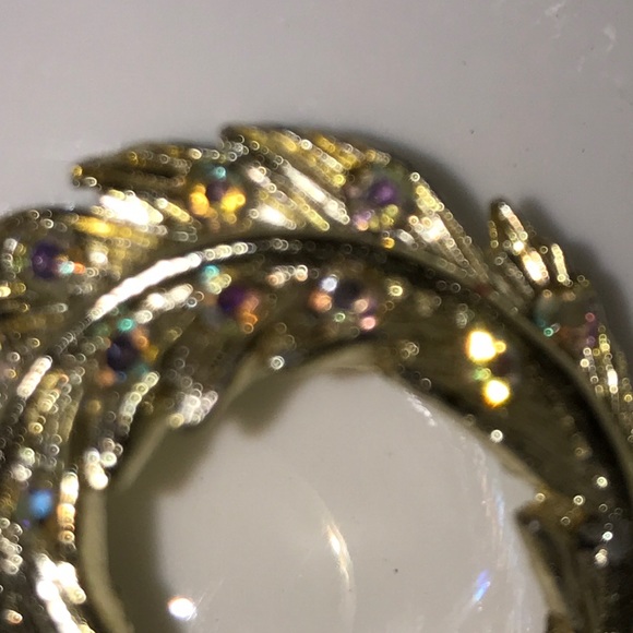 Multi-Colored Rhinestone Pendant - Picture 2 of 3